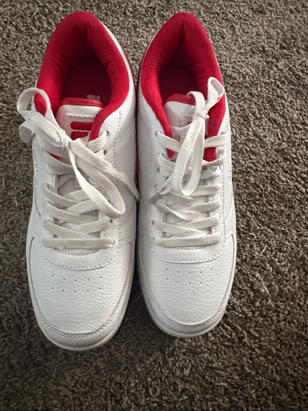 Fila White Sneakers with Red Collar - Picture 3 of 4
